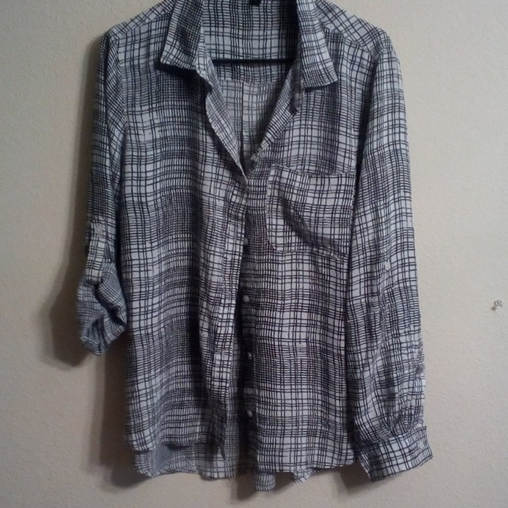 Velvet heart button down